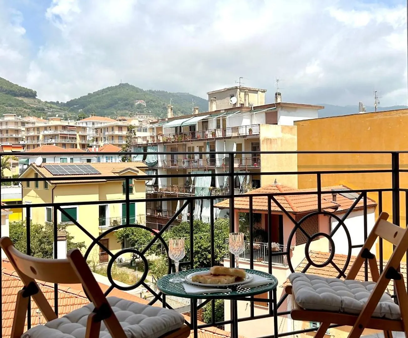 Apartment Appartamento Trilocale Centro Arma Di Taggia